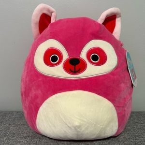 12in Lucia the Lemur Squishmallow